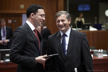 EU Foreign Ministers discussed the situation in Syria and Iraq